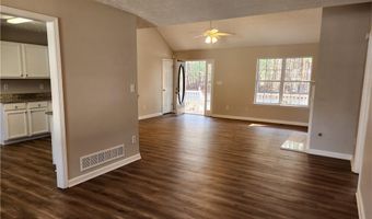 70 Aberdeen Pl, Acworth, GA 30101