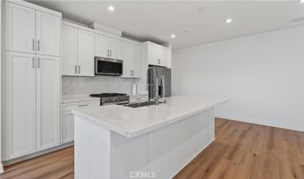 1430 W Cara, Anaheim, CA 92805