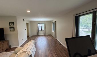1609 Gateway Dr, Albert Lea, MN 56007