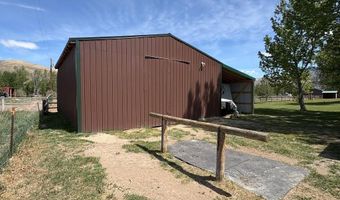 190 Meadow Rd, Challis, ID 83226