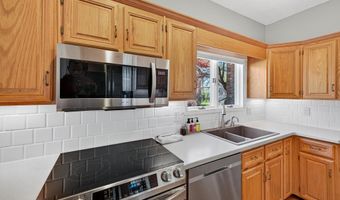 205 Club Villa Dr W, Aiken, SC 29803