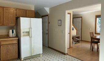 29 Folkestone Dr, Bar Harbor, ME 04609