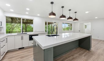 871 N BONITA Way E, Centerville, UT 84014