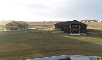 18228 London Ave, Beatrice, NE 68310