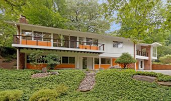 8004 PARK OVERLOOK Dr, Bethesda, MD 20817