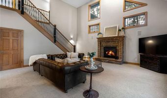 602 24th St NW, Austin, MN 55912
