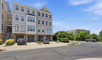 42167 CANARY GRASS Sq, Aldie, VA 20105