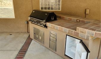 2036 Melbourne Cir, Banning, CA 92220