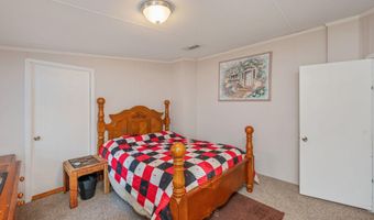 1656 Garrett Mill Rd, Baker, FL 32531