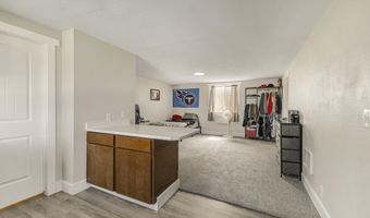 2087 Hanhauser Dr, Blackfoot, ID 83221