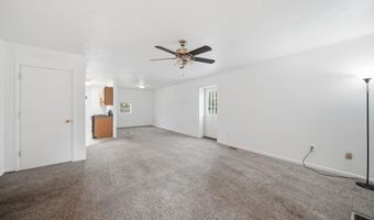 106 N Talbot St, Addison, MI 49220