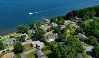 25 Viking Dr, Bristol, RI 02809