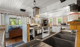 8487 Parkers Ferry Rd, Adams Run, SC 29426