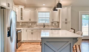 105 Skylar Dr, Auburn, KY 42206