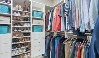 6264 Deer Hollow Rd, Auburn, IN 46706