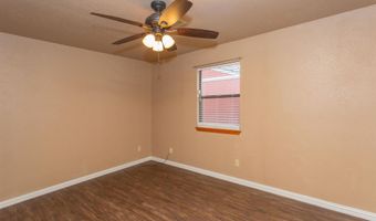 2105 W Briscoe Ave, Artesia, NM 88210