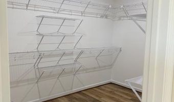 677 Piney Mountain Rd, Appomattox, VA 24522