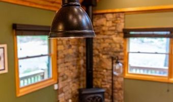 504 DAKOTA Rd, Baker, WV 26801