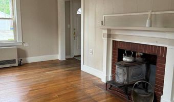 76 Vernon St, Bangor, ME 04401
