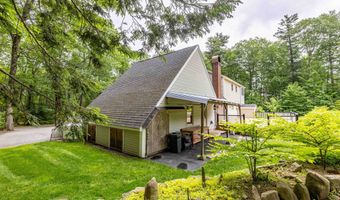 146 Old Sandown Rd, Chester, NH 03036
