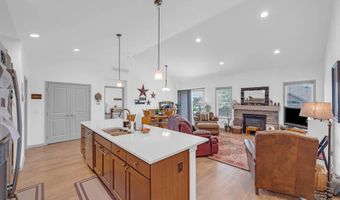 2914 SW Pleasant St, Ankeny, IA 50023