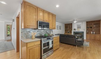 8453 SW 181ST Ave, Beaverton, OR 97007