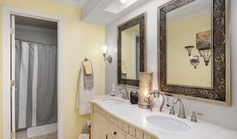 5107 Knollwood Ln, Anderson, IN 46011