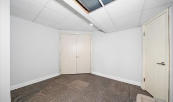 28 STATEN Dr, Hockessin, DE 19707
