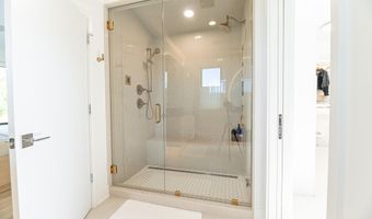5044 Hickory Pointe Woods SE, Ada, MI 49301