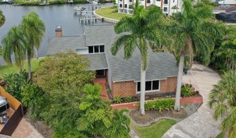 769 KINGSTON Ct, Apollo Beach, FL 33572