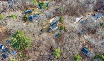162 Lakeside Oaks Dr, Barrington, NH 03825