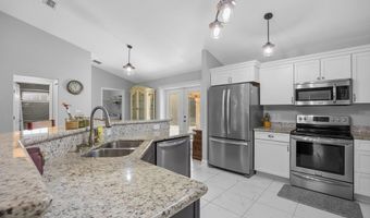 3109 E Bryant Ave, Bell, FL 32619