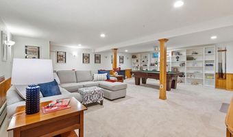 5 Myrtle Dr, Acton, MA 01720