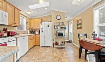 72 Golden Era Cir, Alfred, ME 04002