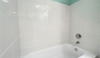 31 Park Lane Ct, Amherst, NY 14221