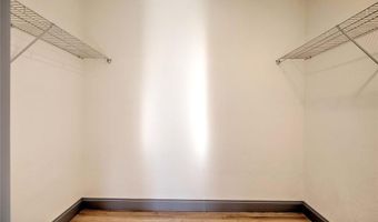 6 Grandstand Dr, Lincoln, RI 02865