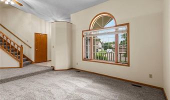 13842 Redwood St NW, Andover, MN 55304