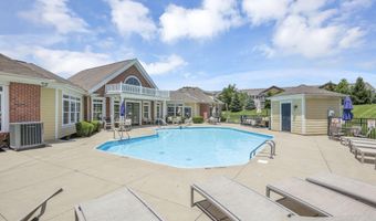 120 Gifford Rd, Columbus, OH 43235