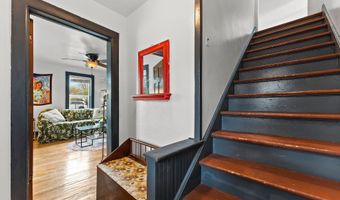 1215 NAVARINO St, Algoma, WI 54201