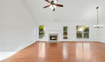 723 York View Dr, Auburn, GA 30011