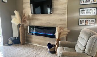 16 Cove St, Barnegat, NJ 08005