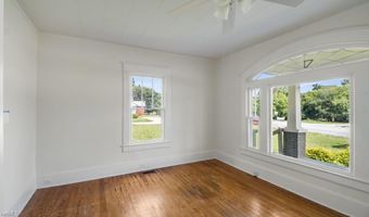 10729 N Main St, Archdale, NC 27263