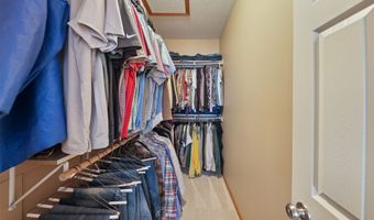 524 Carrie Ln, Altoona, IA 50009