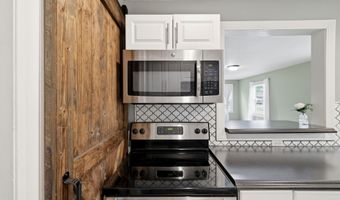 104 Willow Ln, Anderson, IN 46012