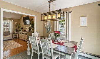 200 Sunnydale Ave, Bristol, CT 06010