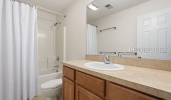 8 Winterberry Ln, Bluffton, SC 29910