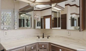8204 Brownsville Ln, Bethany, OK 73008