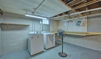 101 N Fayal Ave, Eveleth, MN 55734