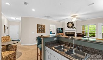 2000 Olde Eastwood Village Blvd C-206, Asheville, NC 28803