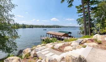 164 Edgewater Dr, Gilford, NH 03249
